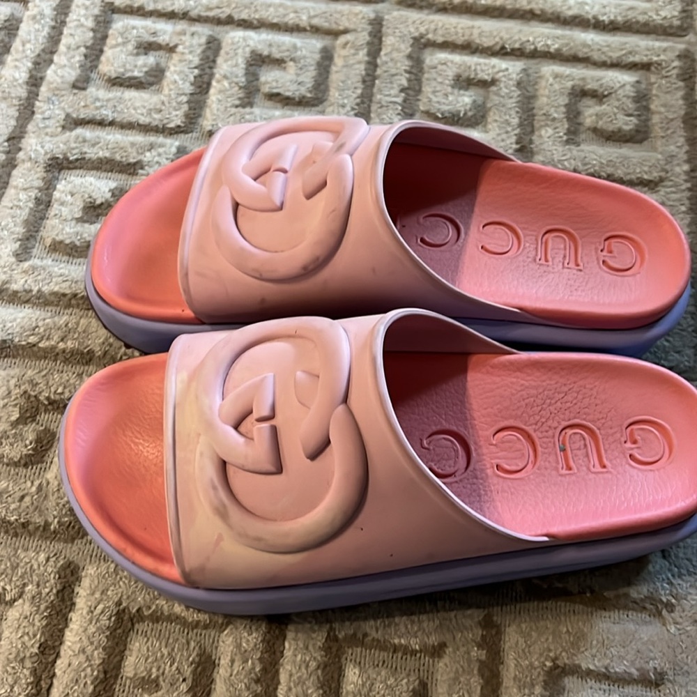 Gucci 🩴 flip flops - Picture 2 of 7